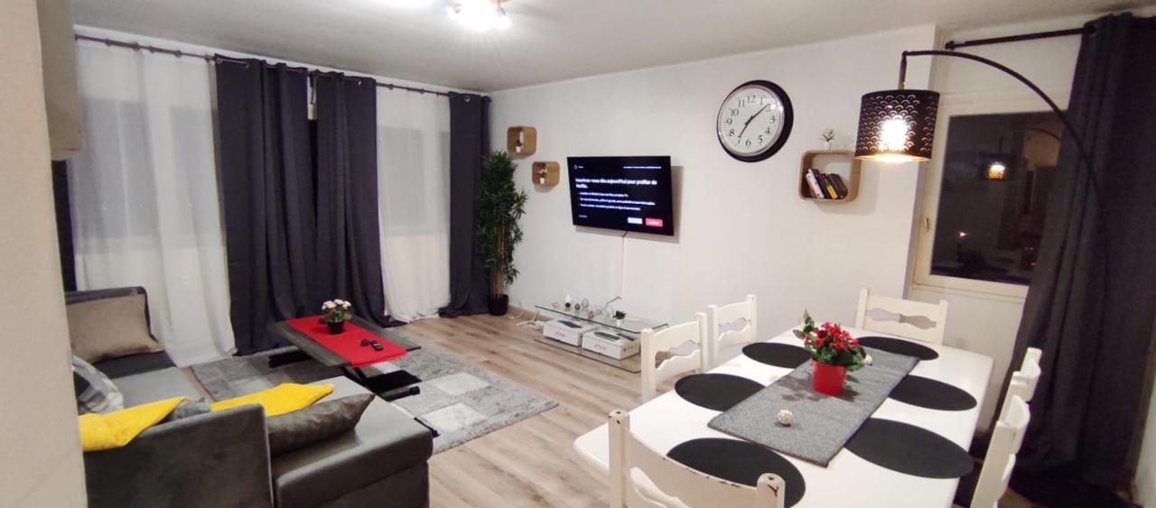 Magnifique Appartement Lille Wifi Parking By Servallgroup Mons-en-Baroeul Εξωτερικό φωτογραφία
