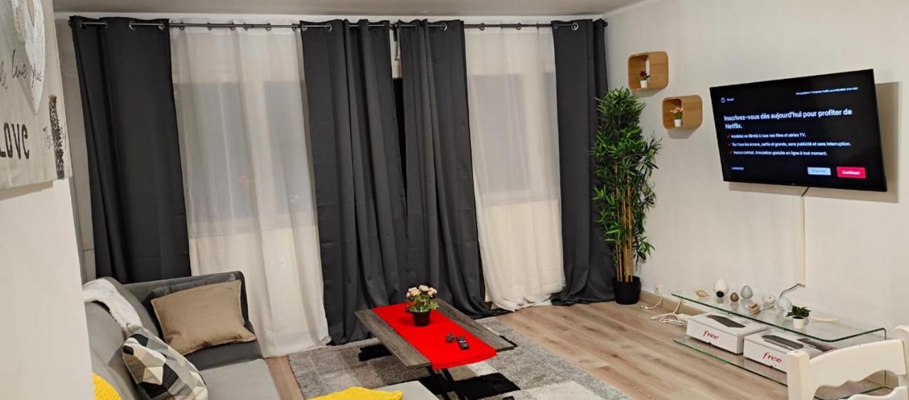 Magnifique Appartement Lille Wifi Parking By Servallgroup Mons-en-Baroeul Εξωτερικό φωτογραφία